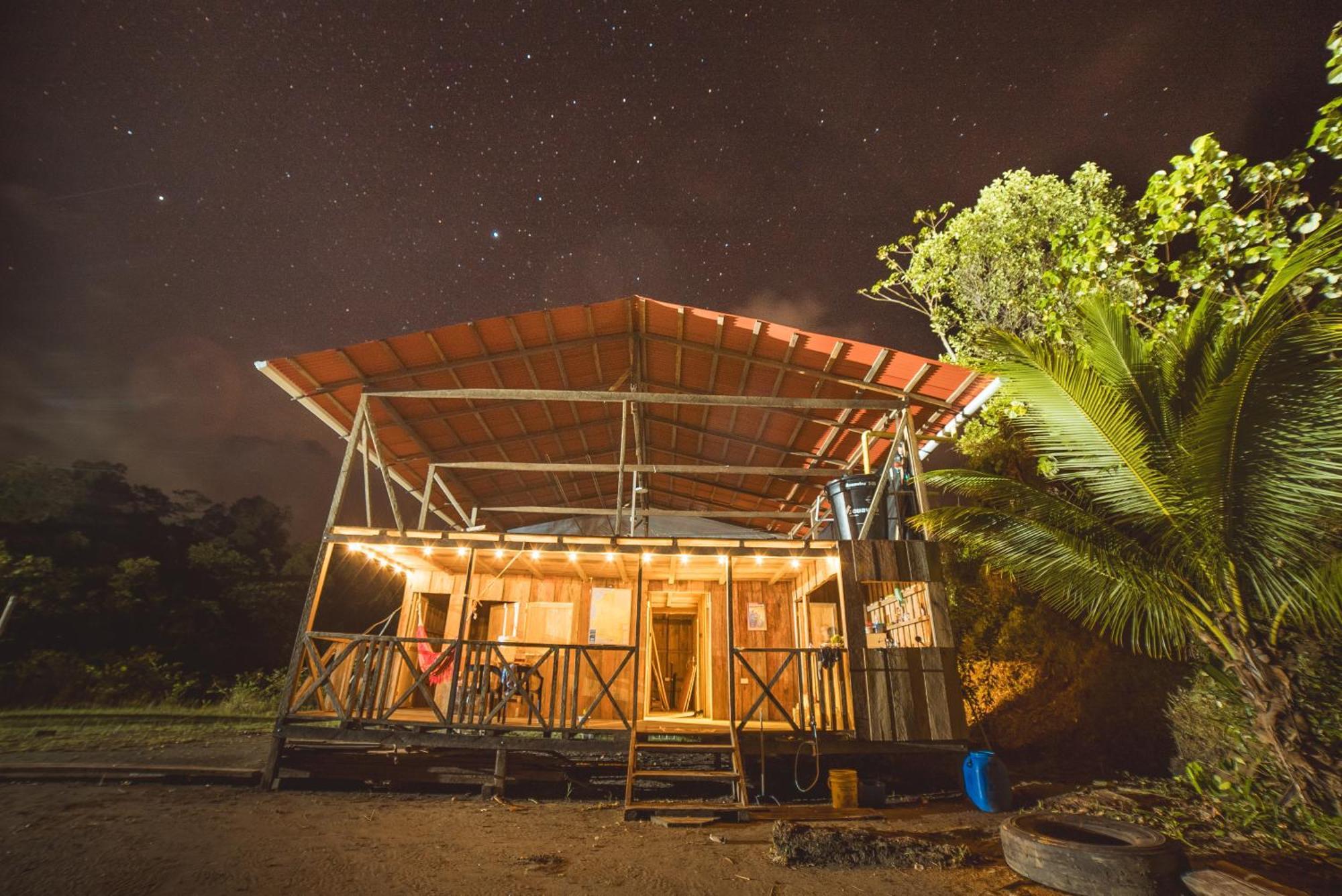 Alojamiento Frente Al Mar Playa La Barra Buenaventura Ngoại thất bức ảnh
