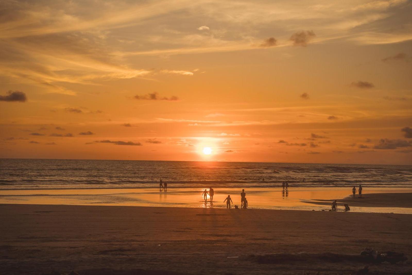 Alojamiento Frente Al Mar Playa La Barra Buenaventura Ngoại thất bức ảnh